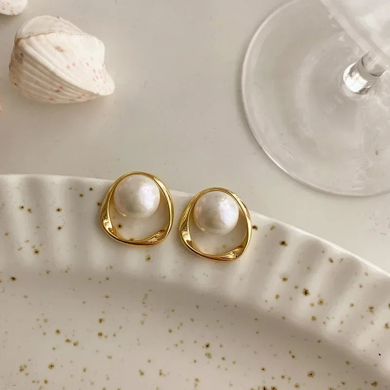 Imitação de pérola brinco para mulheres cor ouro redondo brincos coreano delicado design irregular incomum 2023 moda jóias